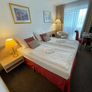 Hotel Oaza, Prag